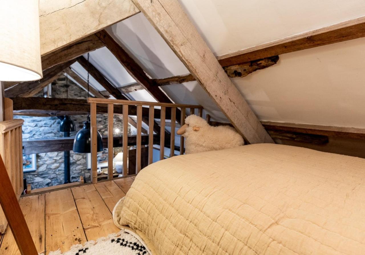 Bwthyn Capten - A Charming Cottage For Up To 6 Newport  Exterior foto